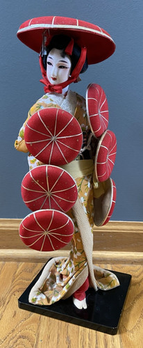 Bambola geisha giapponese