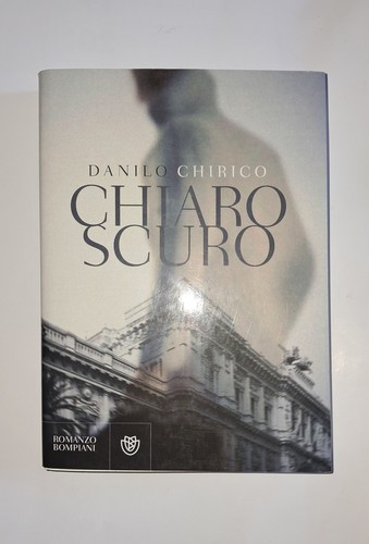 Libro chiaro scuro - libro,