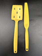 Spatola e coltello da cucina