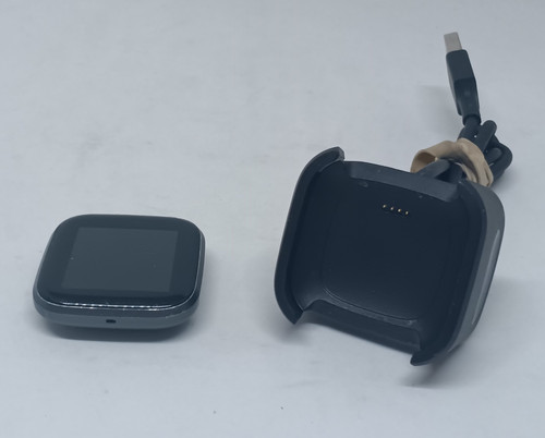 Smartwatch fitbit versa - smartwatch,