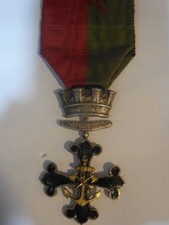 Francia croce per i soccorritori in terra e mare