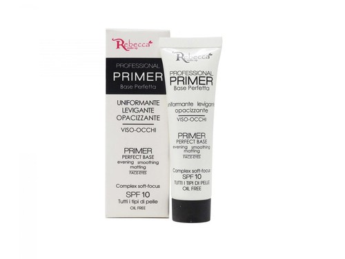 Rebecca make primer viso - up,
