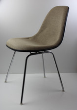 Sedia laterale Vitra Eames in