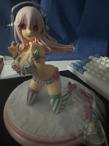 Super sonico macaron - sonico,
