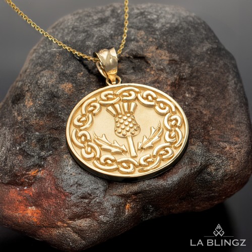 Collana con ciondolo