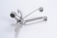 Poggiapiedi posteriore destro