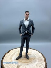 1/18 Tuta Uomo 9cm Resina