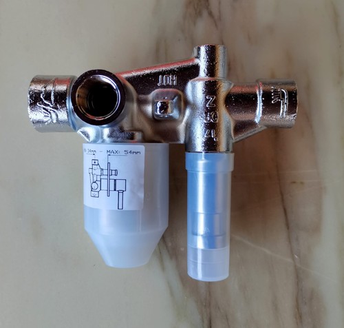 Zucchetti r99684 corpo - corpo, incasso