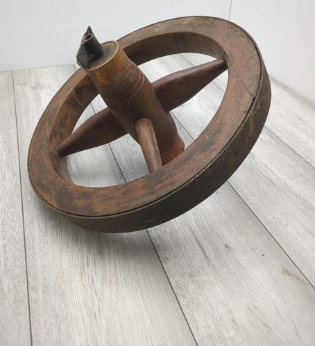 Ruota cerchio metallo legno