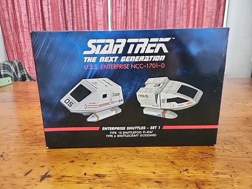 Eaglemoss star trek - star, uss