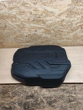 Assetto coprimotore superiore