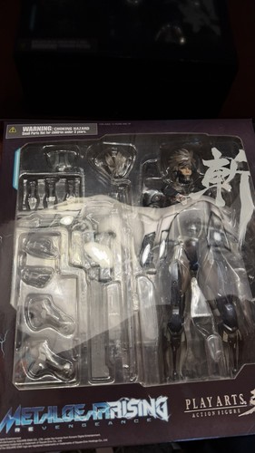 Play arts kai - play,