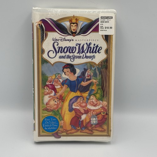 Walt disney snow - walt,