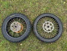 Set ruote anteriori 18”