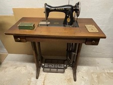 MACCHINA DA CUCIRE ANTICA