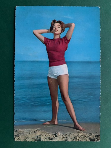 Cartolina donna bikini - cartolina, in