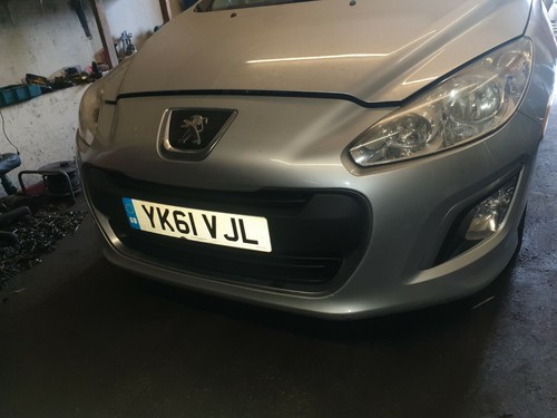 Peugeot 308 hatchback silver - hatchback,