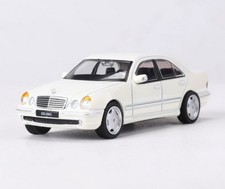 Modellino auto giocattolo