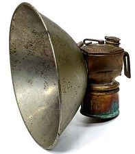 Antica lampada casco miniera