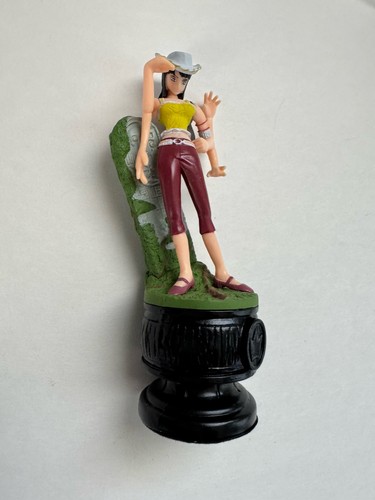 One piece chess - one,