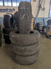 VENDESI SET PNEUMATICI