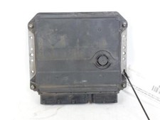 896610DB30 CENTRALINA MOTORE ECU TOYOTA YARIS II REST (P9) 1.3B 16V 101CV MAN 5M