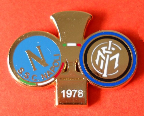 Distintivo spilla pin badge - distintivo,