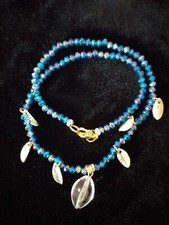 Collana bigiotteria con ciondolo, perline e mezzicristalli, accessori handmade.