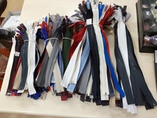 Lotto oltre Kg. 3,5  Cerniere