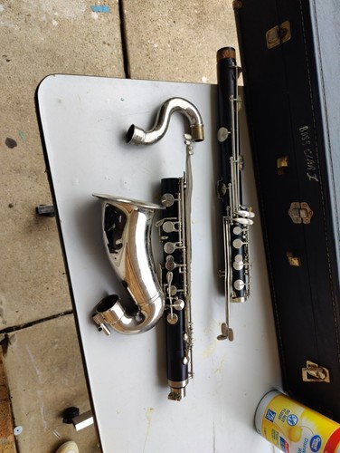 Clarinetto basso vito con - basso,