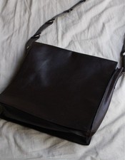GUCCI Leather Shoulder Bag