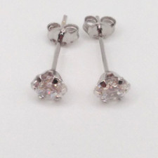 Orecchini punto luce con zircone 4mm oro bianco 18kt grammi 0,60