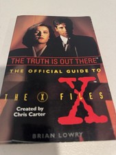 The Official Guide To The X-Files Softbound Book