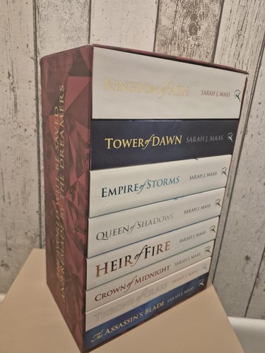 Throne glass red box - glass,