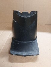 carénage sous selle / trappe