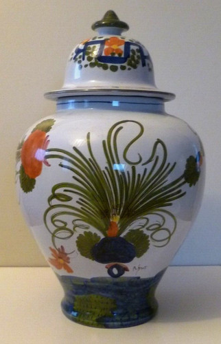 Vaso con coperchio decorativo - con,