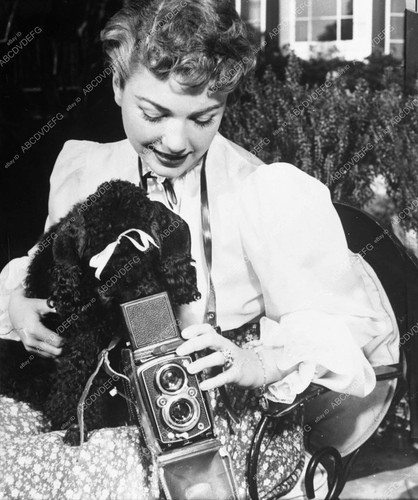 Candid anne baxter rompe la - candid,