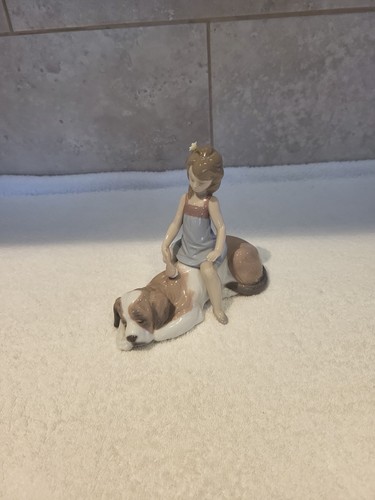 Lladro contented companion - lladro, 'contented
