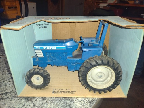 Trattore ertl ford 7710 - 1/16,