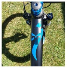 Adesivi logo in vinile per