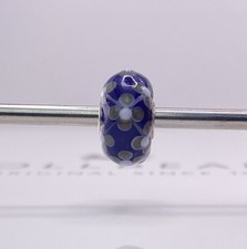 Trollbeads Perlina di Vetro Fiori Blu