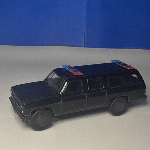 Greenlight chevrolet suburban - greenlight,