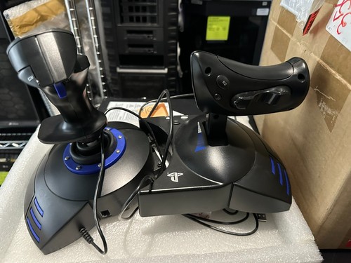 Nuovo joystick thrustmaster - nuovo:,