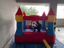 Gioco gonfiabile per bambini da giardino CASTELLO XXL Happy Hop