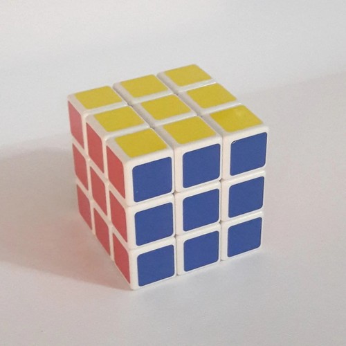 Cubo magico 3x3x3 stock di - -,