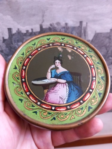 Boîte ronde couvercle peint - ronde,