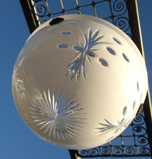 Antica lampada da soffitto a