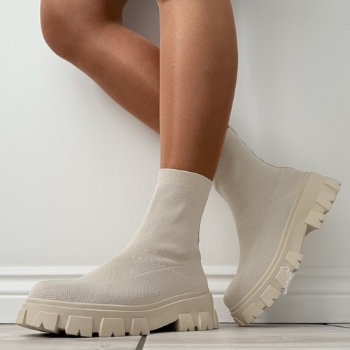 Stivaletti donna beige chiaro