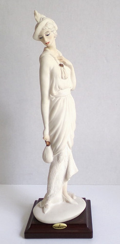 Figurina firmata giuseppe - figurina,