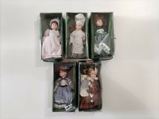 Dolls house - dolls',